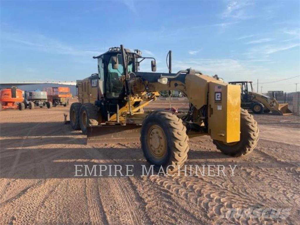 CAT 12M3AWD TR Niveleuse