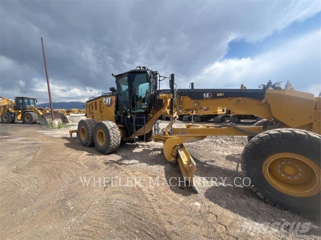 CAT 14 Niveleuse