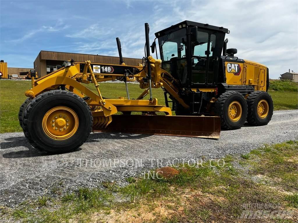 CAT 140 Niveleuse
