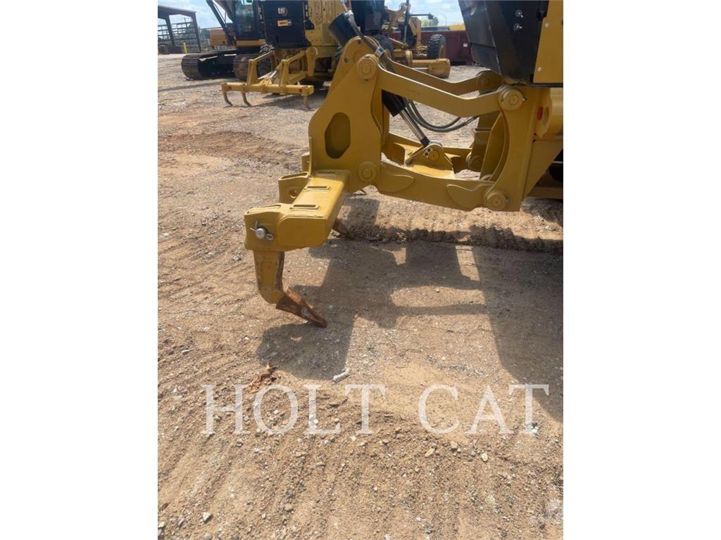 CAT 140 Niveleuse