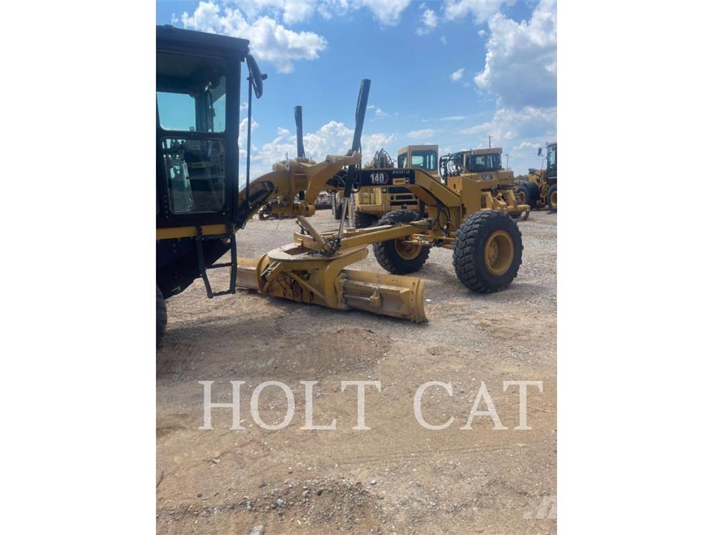CAT 140 Niveleuse