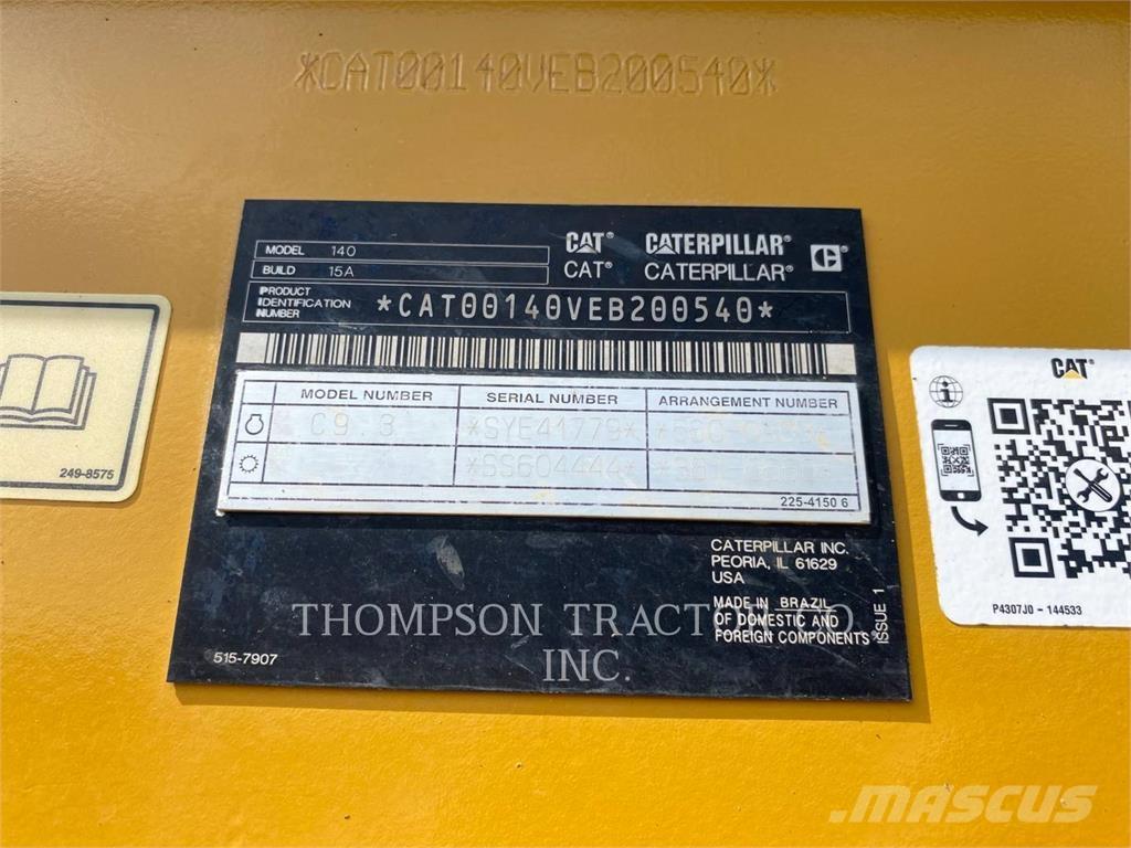 CAT 140 Niveleuse