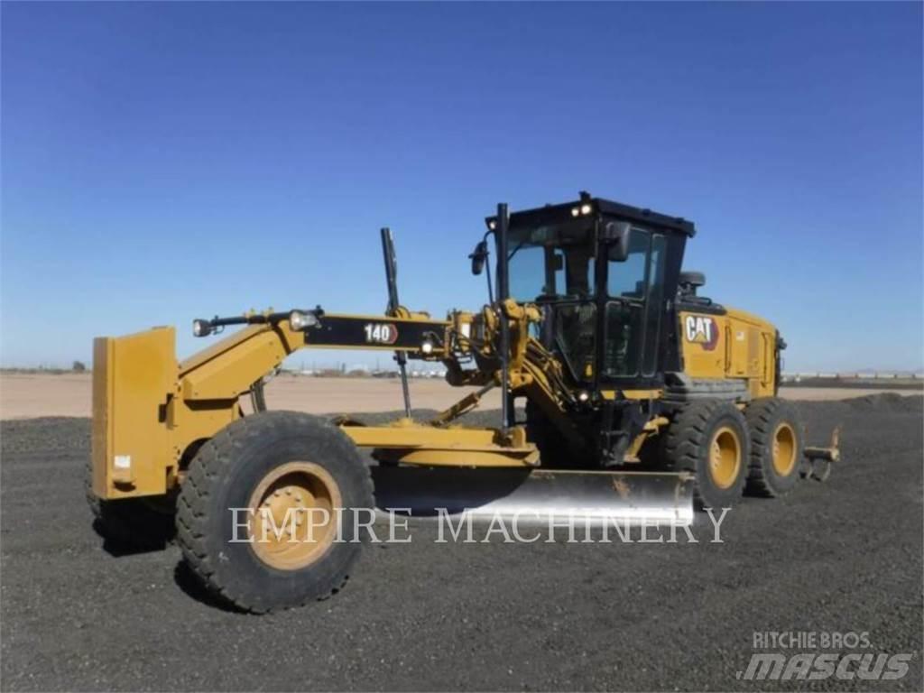 CAT 140-13 Niveleuse