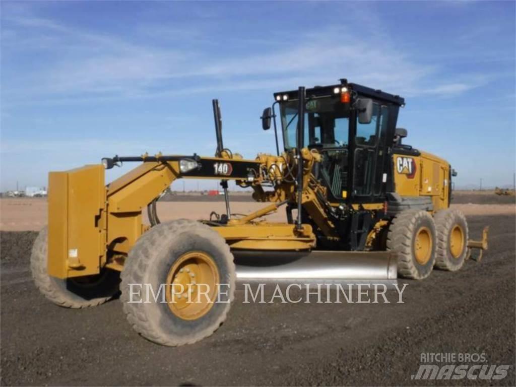 CAT 140-13 Niveleuse