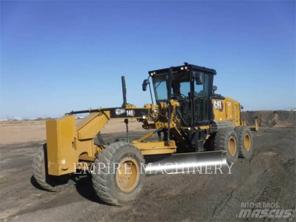 CAT 140-13 Niveleuse