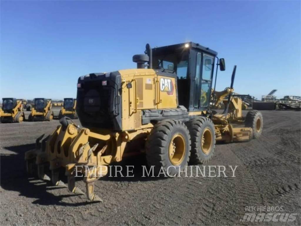 CAT 140-13 Niveleuse