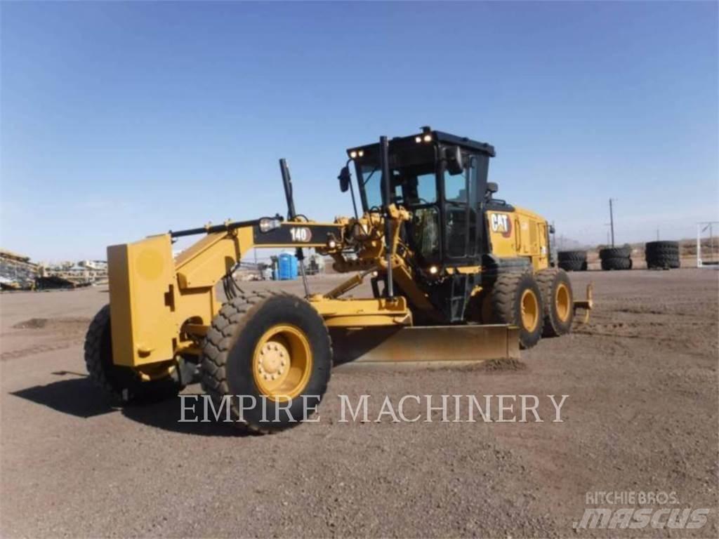 CAT 140-13 Niveleuse