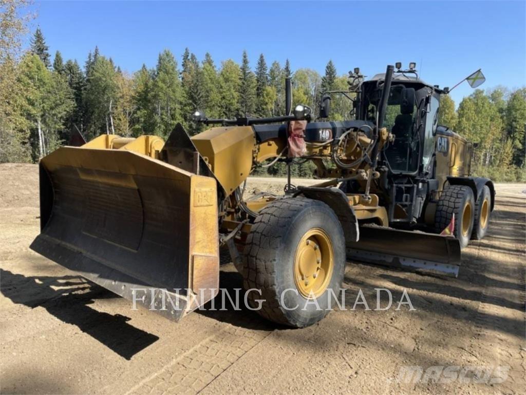 CAT 140-15 AWD Niveleuse