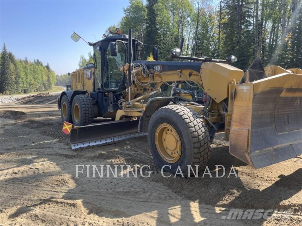 CAT 140-15 AWD Niveleuse