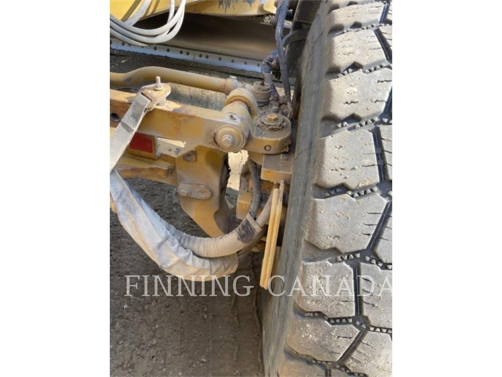 CAT 140-15 AWD Niveleuse