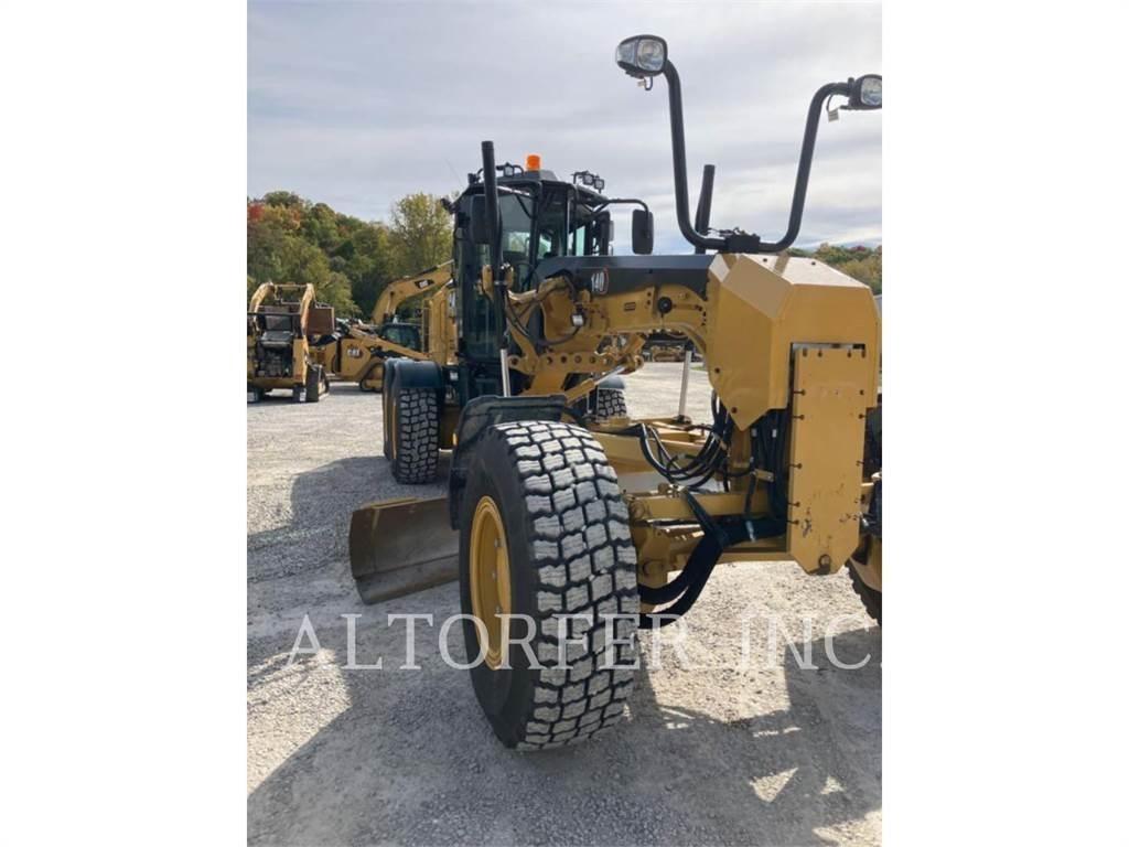 CAT 140-15AWD Niveleuse