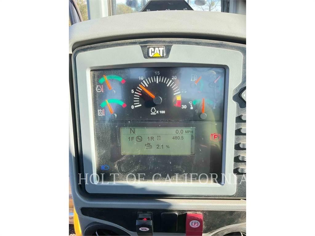 CAT 140 AWD Niveleuse