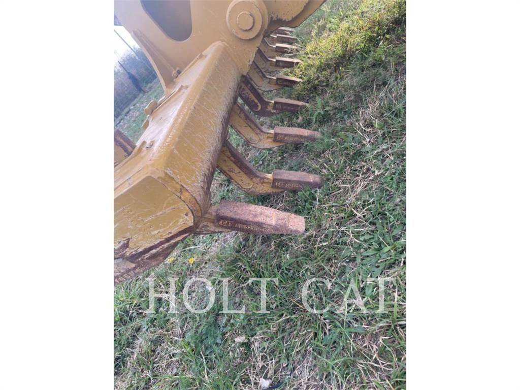 CAT 140 AWD Niveleuse