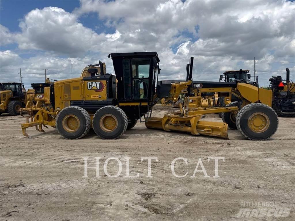 CAT 140 AWD Niveleuse