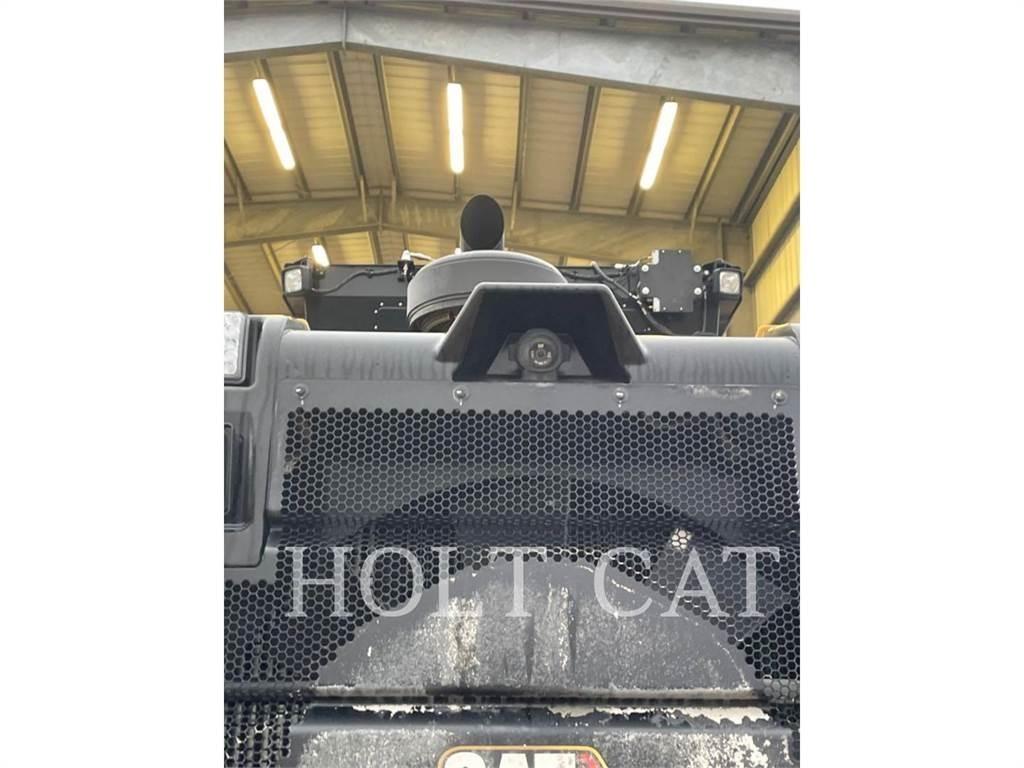 CAT 140 AWD Niveleuse