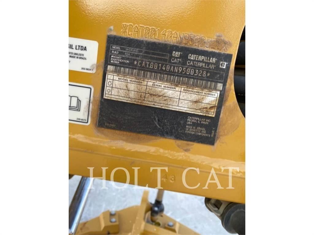 CAT 140 AWD Niveleuse