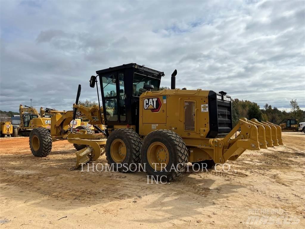CAT 140 GC Niveleuse