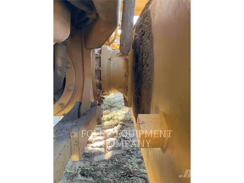 CAT 140 H Niveleuse