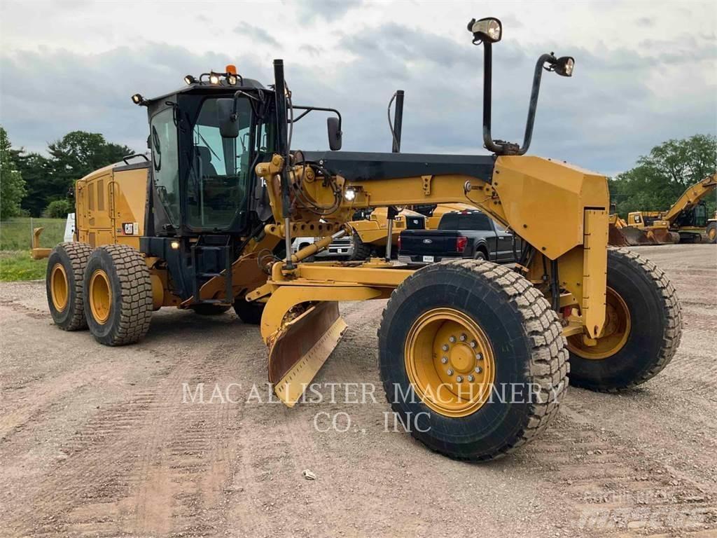 CAT 140 M2 Niveleuse