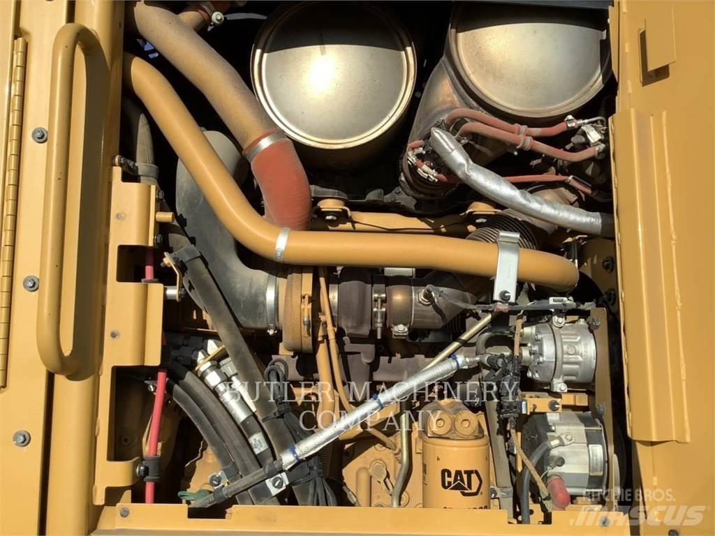 CAT 140 M3 Niveleuse