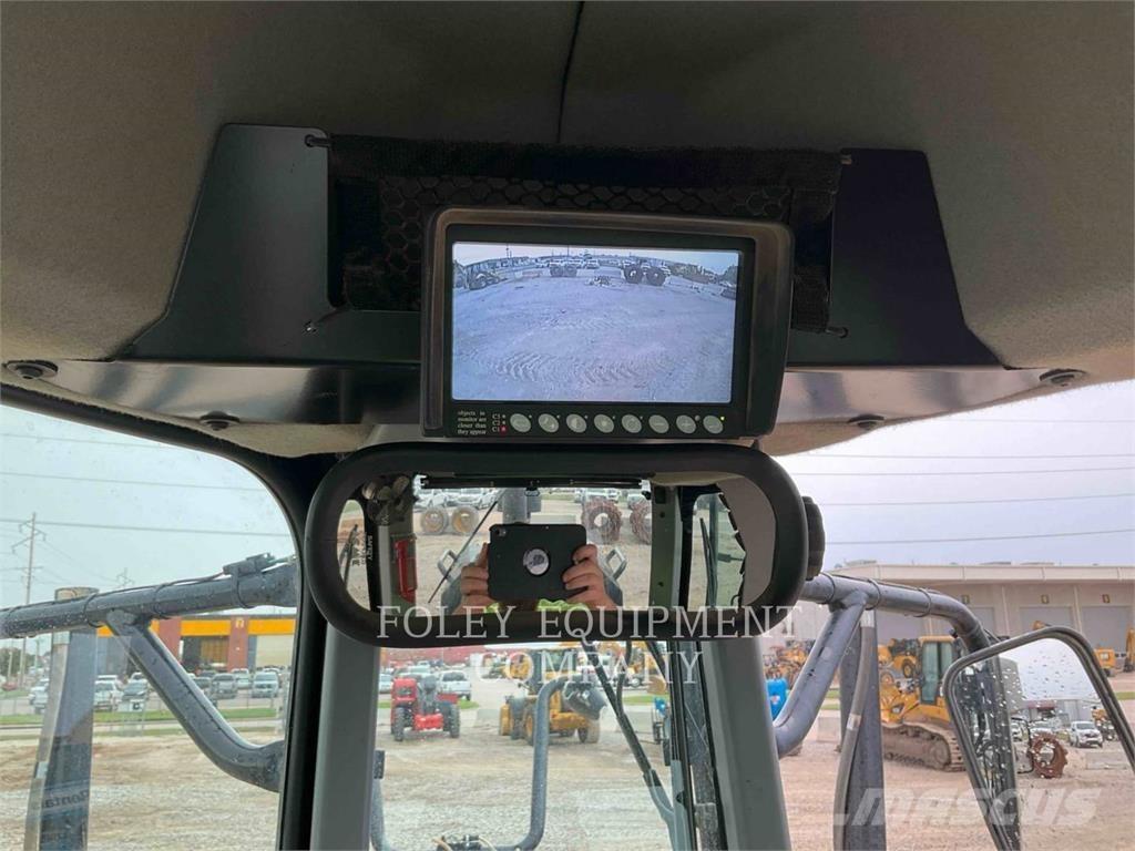 CAT 14015AWD Niveleuse