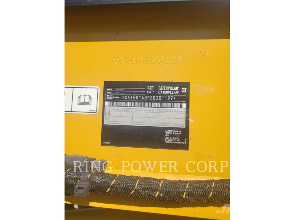 CAT 140AWD CS Niveleuse