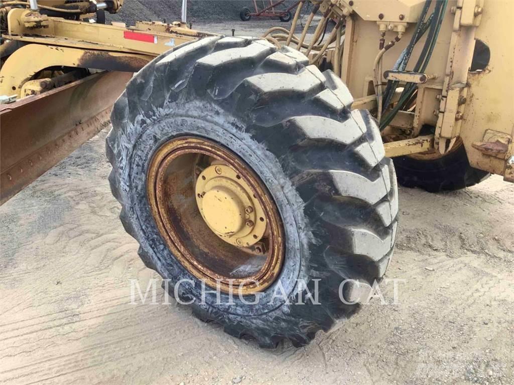 CAT 140G Niveleuse