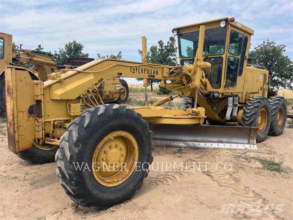 CAT 140G Niveleuse