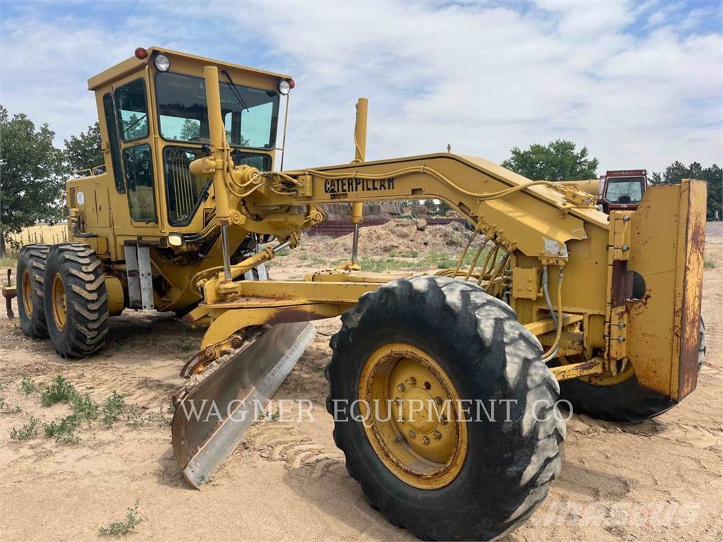CAT 140G Niveleuse