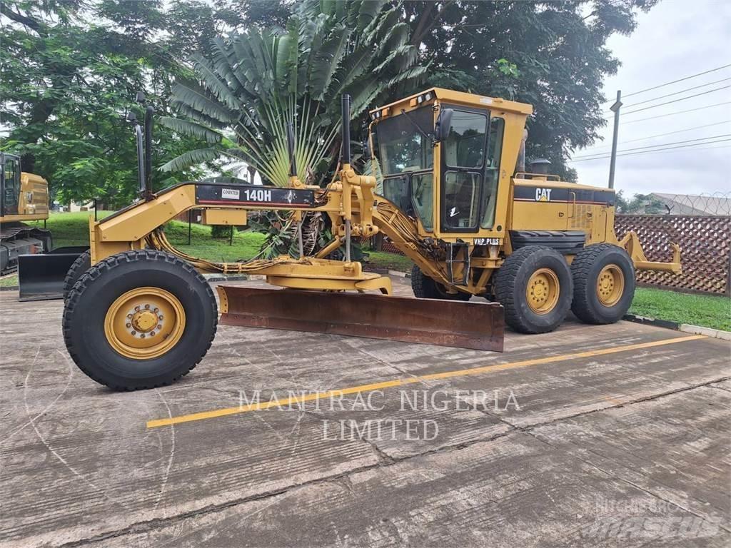 CAT 140HNA Niveleuse