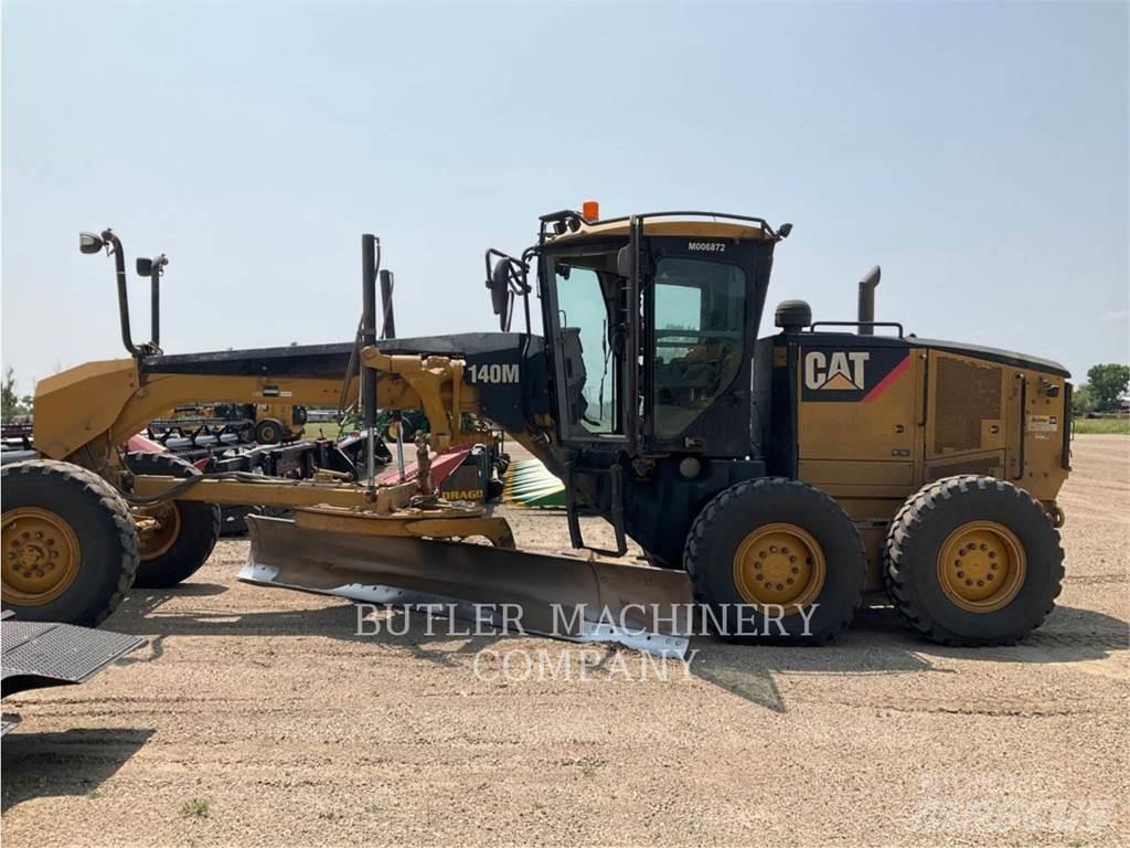 CAT 140M Niveleuse