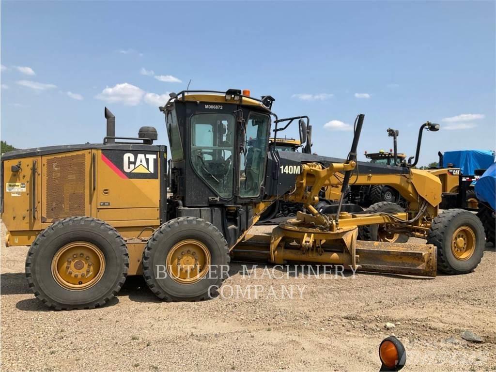 CAT 140M Niveleuse