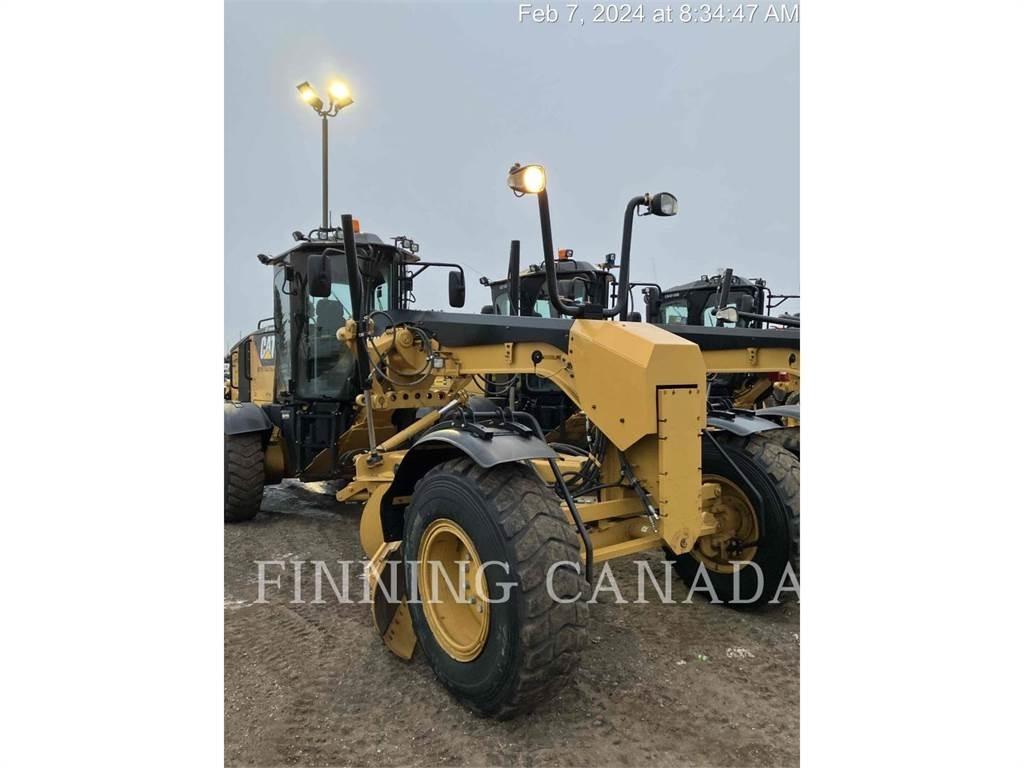 CAT 140M Niveleuse