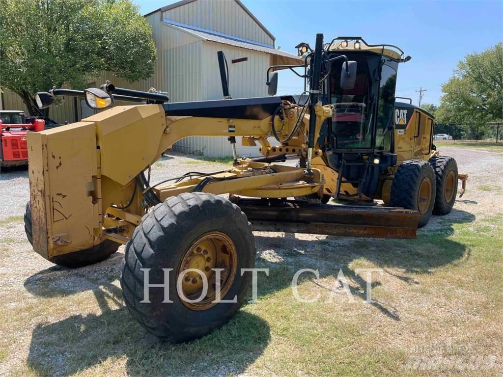 CAT 140M Niveleuse