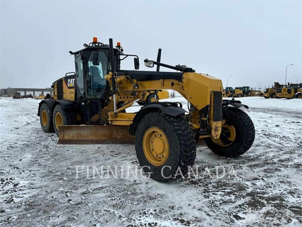 CAT 140M Niveleuse