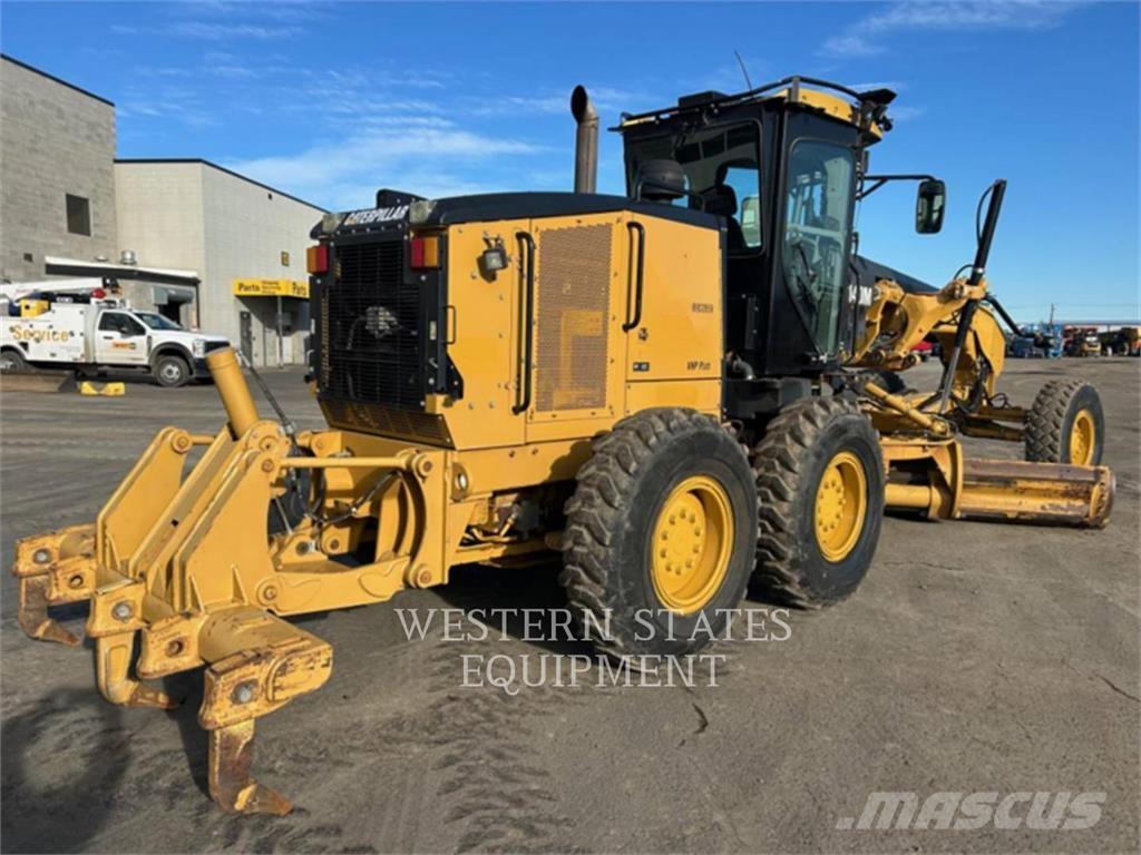 CAT 140M Niveleuse