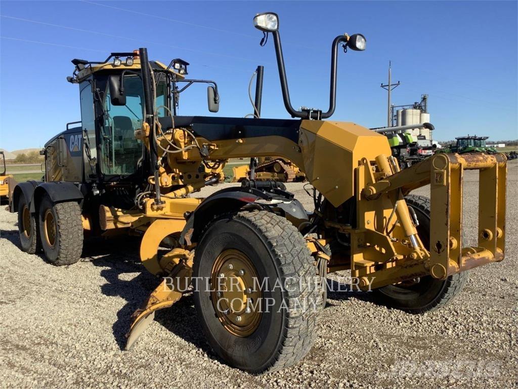 CAT 140M AWD Niveleuse