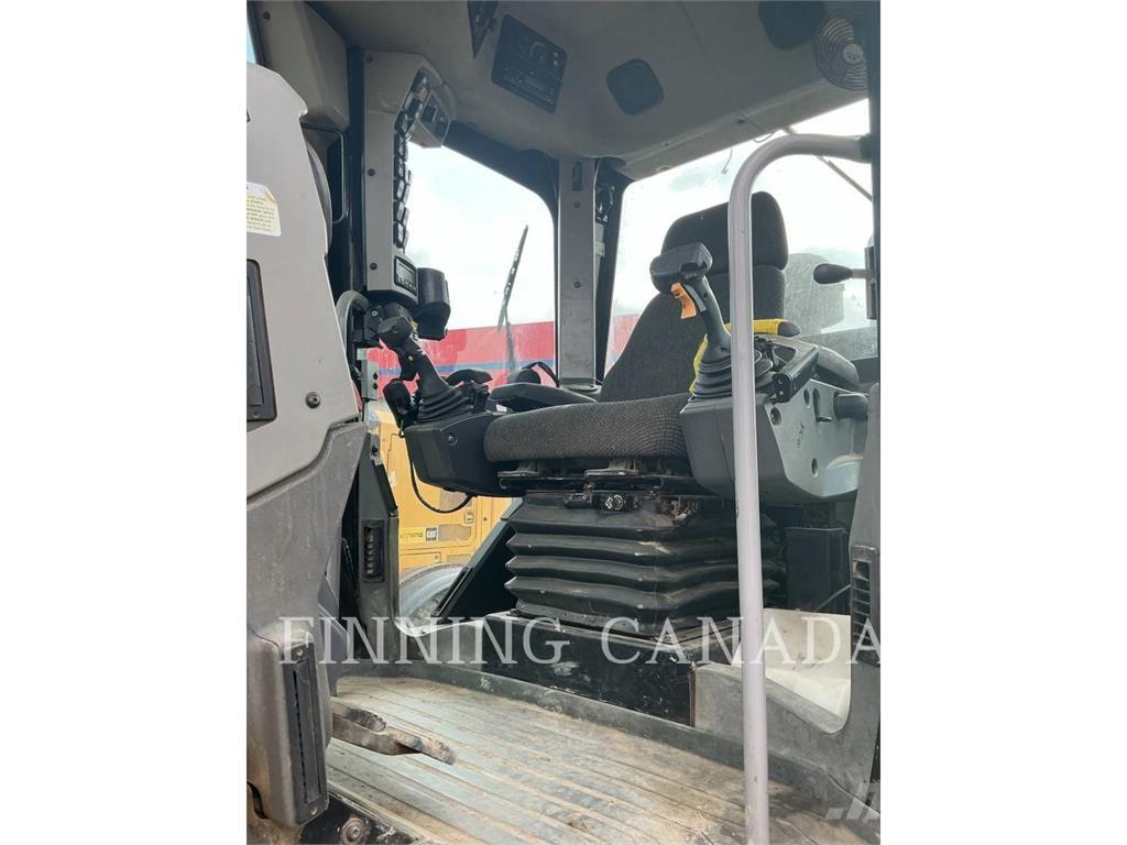 CAT 140M AWD Niveleuse