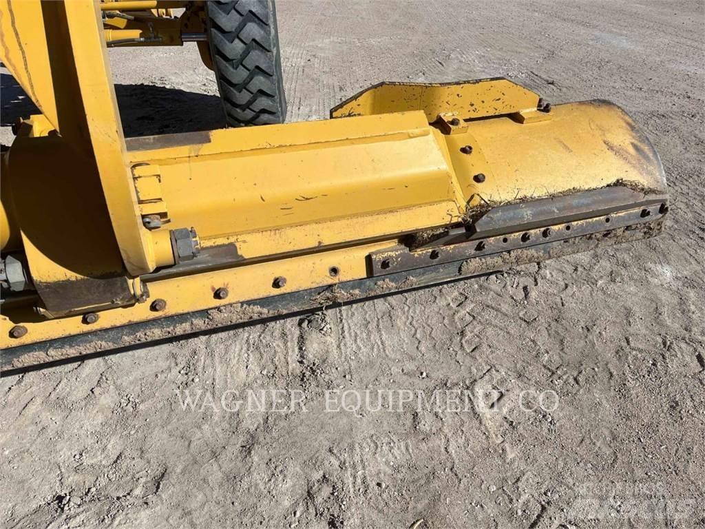 CAT 140M VHP+ Niveleuse