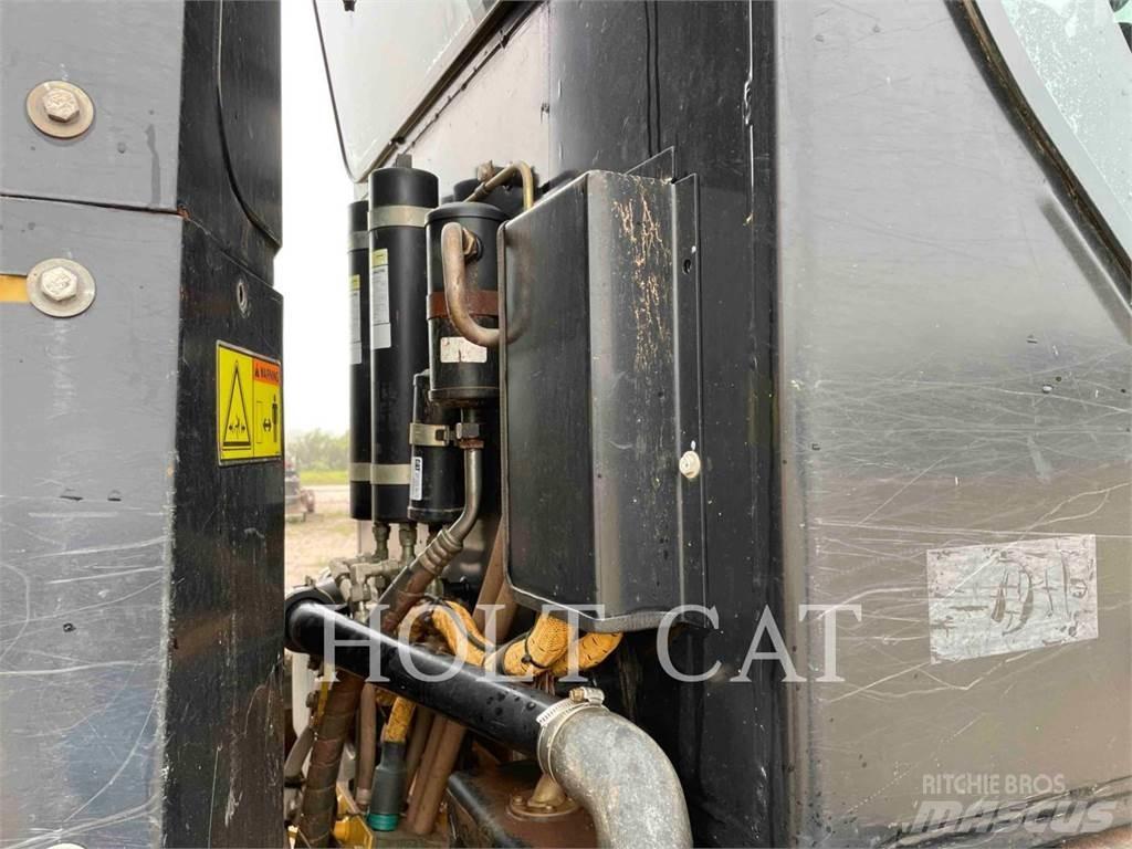 CAT 140M2 Niveleuse