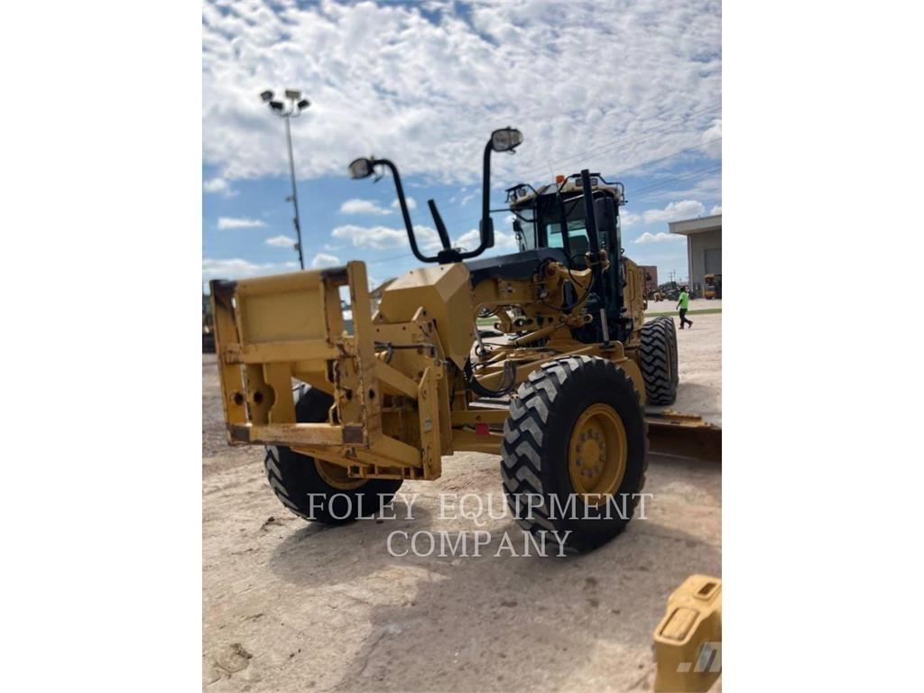 CAT 140M2 Niveleuse