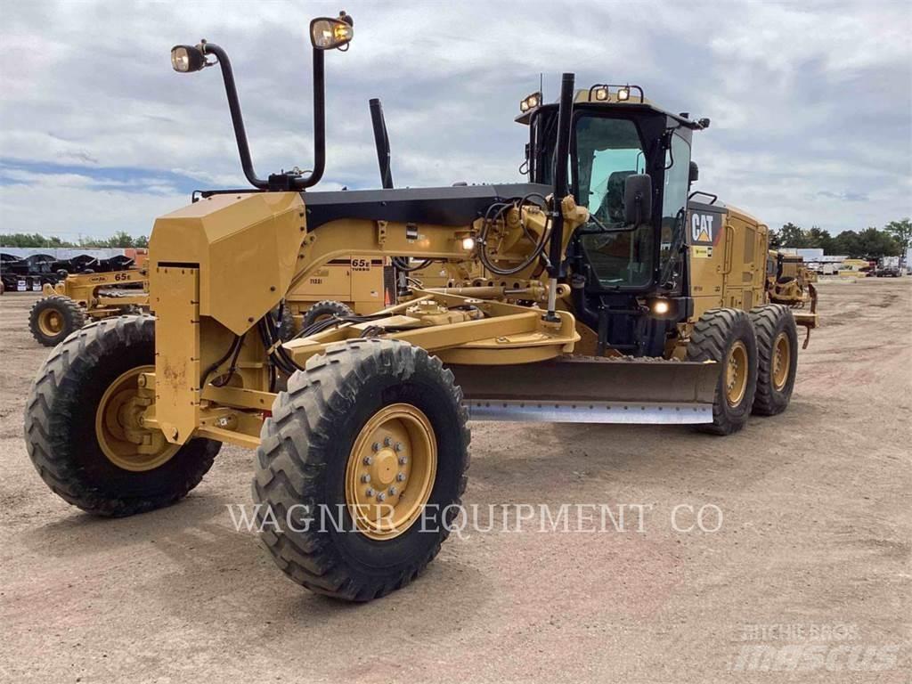 CAT 140M2 Niveleuse