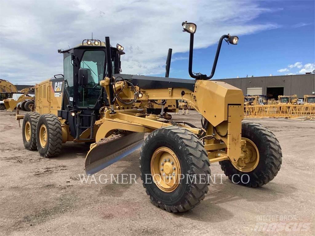 CAT 140M2 Niveleuse