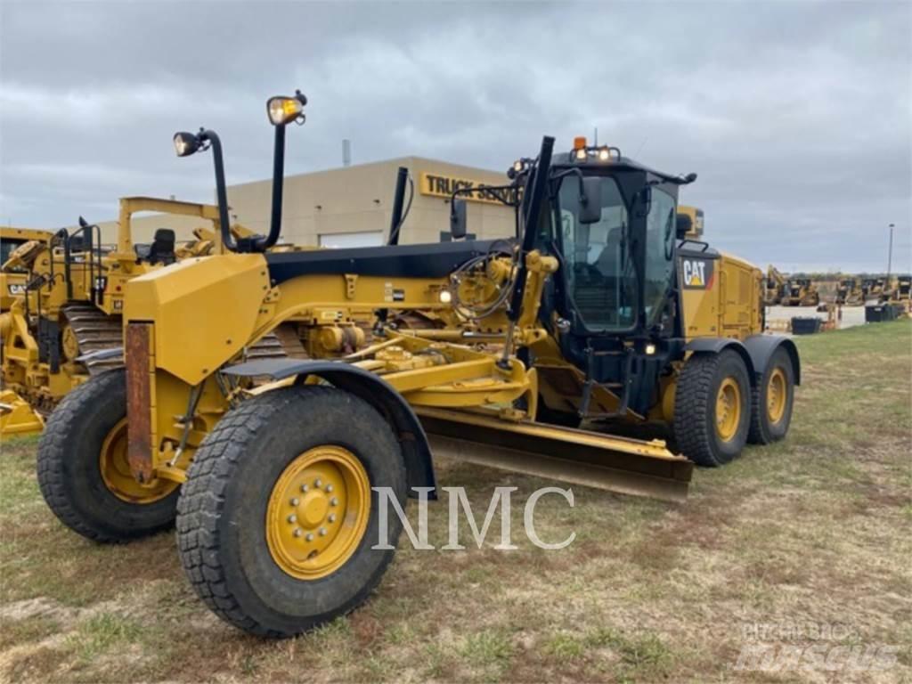 CAT 140M2 Niveleuse