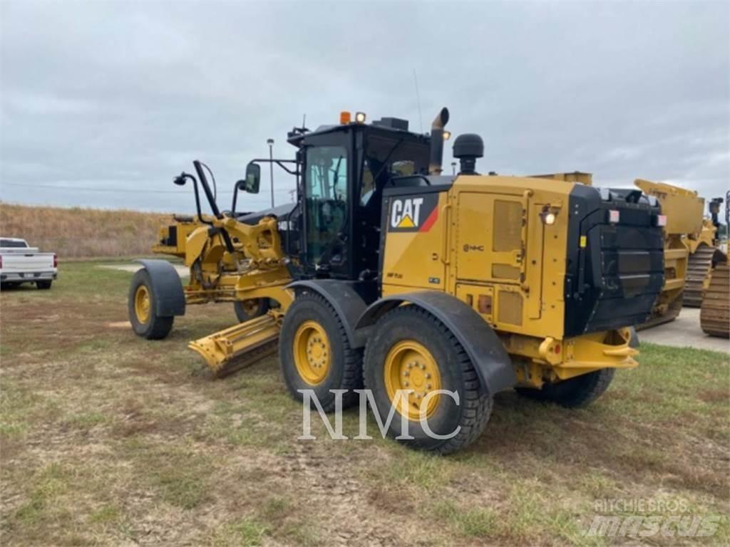 CAT 140M2 Niveleuse