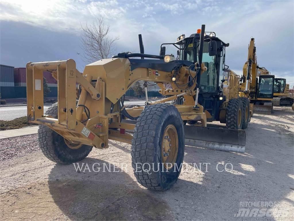 CAT 140M2 Niveleuse