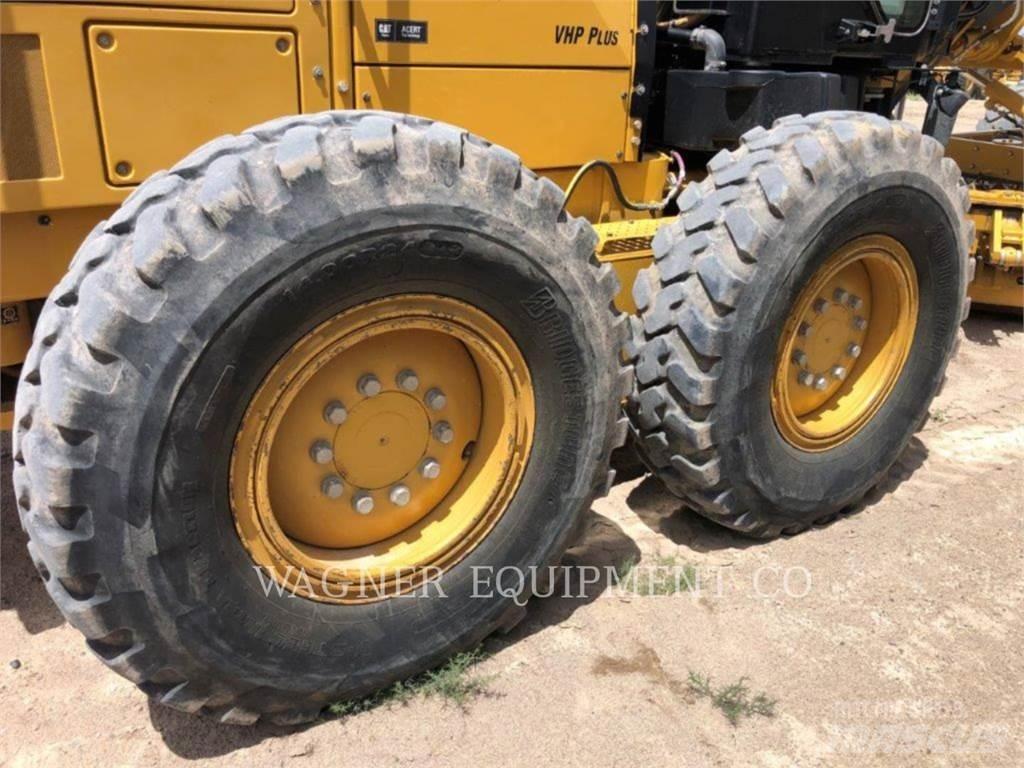 CAT 140M2 Niveleuse