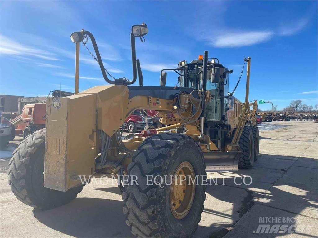 CAT 140M2 AWD Niveleuse