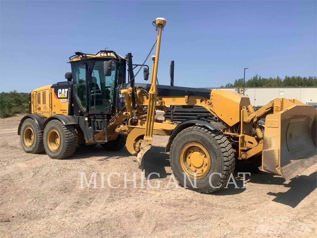 CAT 140M2 AWD Niveleuse