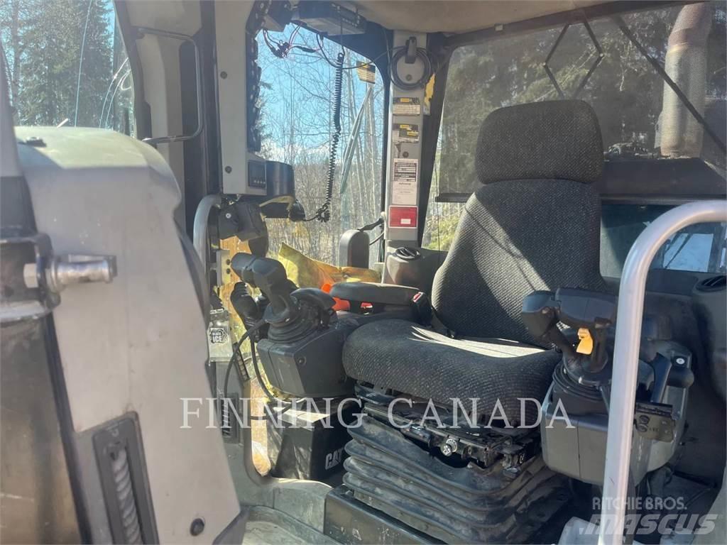 CAT 140M2 AWD Niveleuse